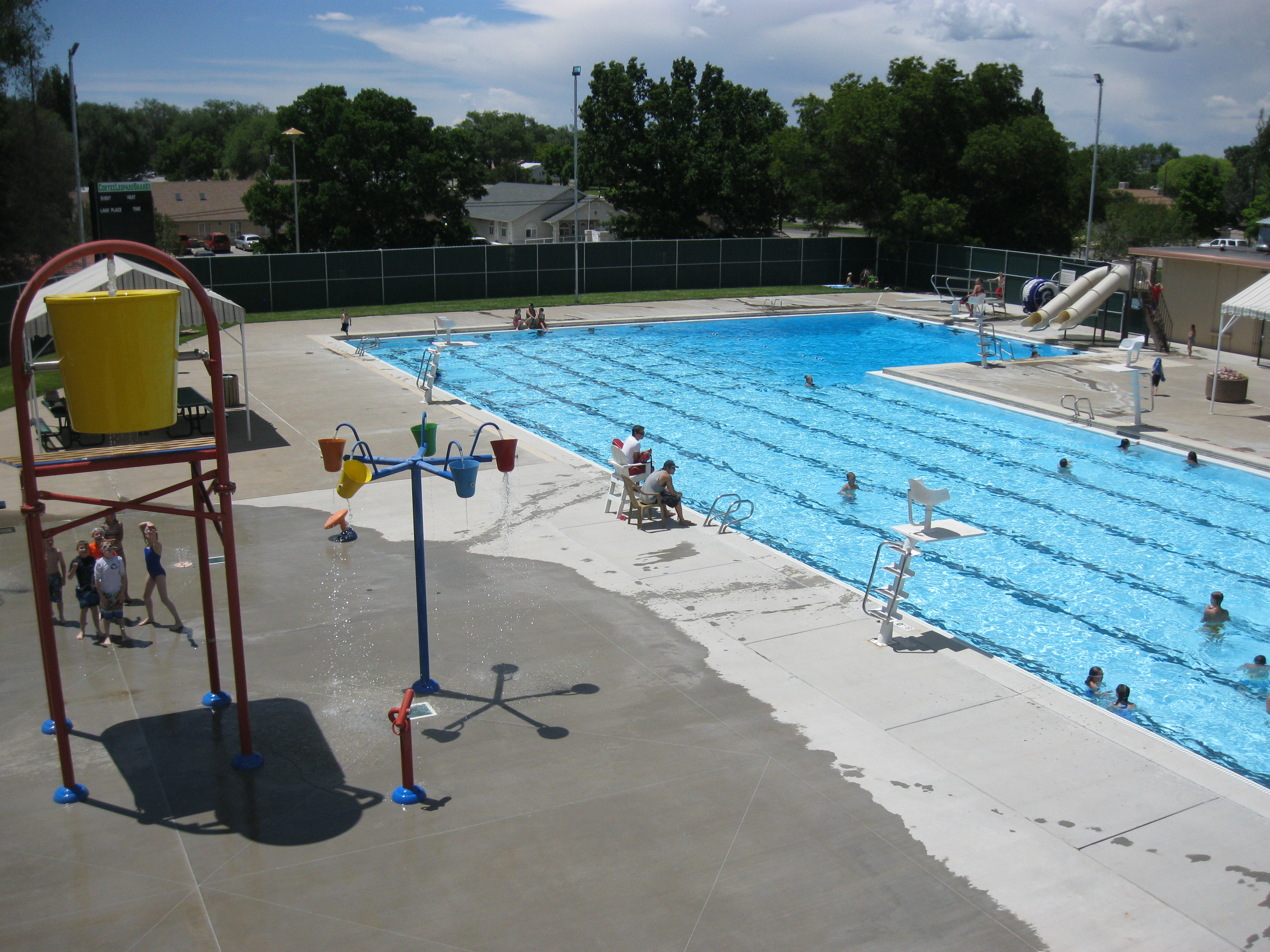 Outdoor Pool With Splash Pad